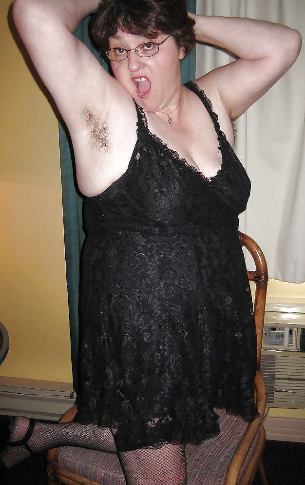 Miscellaneous girls showing hairy, unshaven armpits 1 #36224760