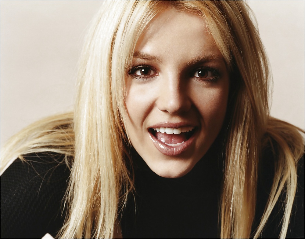 Britney spears
 #33829285