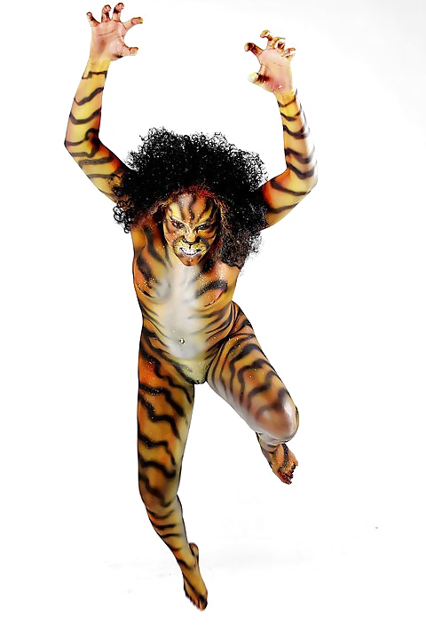 HERE KITTY!!!  #28345328