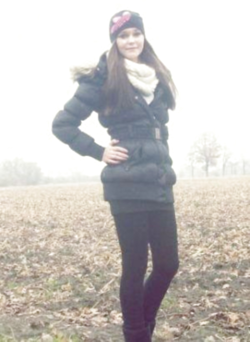 Teenschlampe
 #35109143