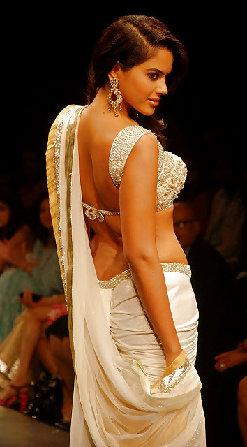 Sameera reddy
 #37575257