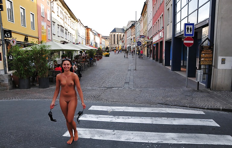 Alena Nude in Public #31767073