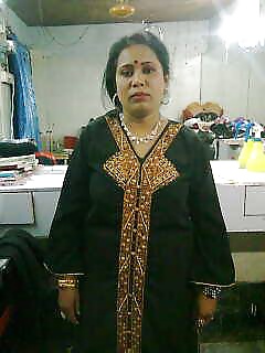 Bangladeshi Hosnara BegumHosnara Begum's Photos #32625580