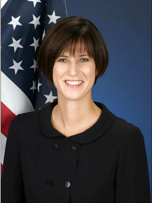 Love jerking off to conservative Mimi Walters #25580589