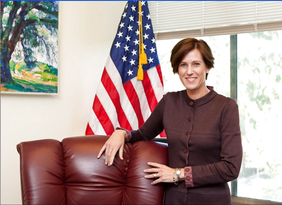 Amore che si masturba a mimi walters conservatore
 #25580616