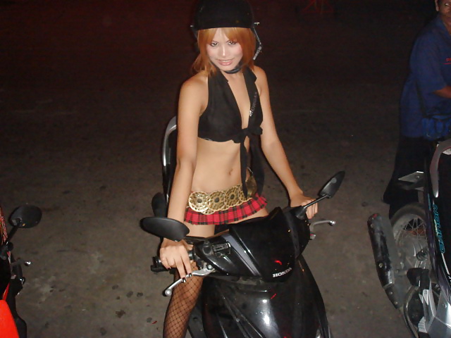 Ladyboys in daily life - part 02 #23981197