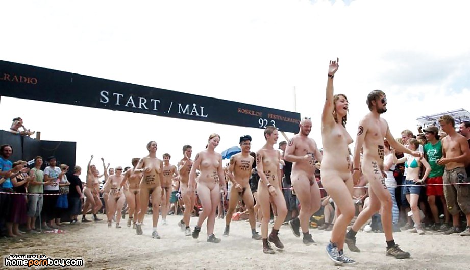 沢山のヌードベイビー
 #26466404