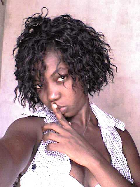 Chica negra caliente de togo
 #35821230