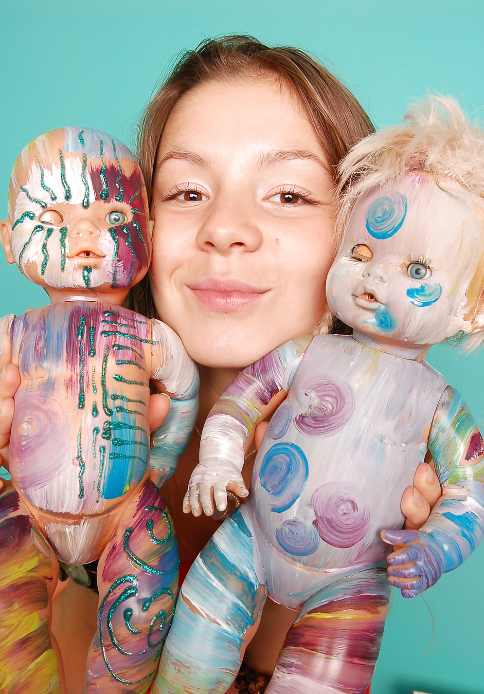 Teenie 495
 #24100367