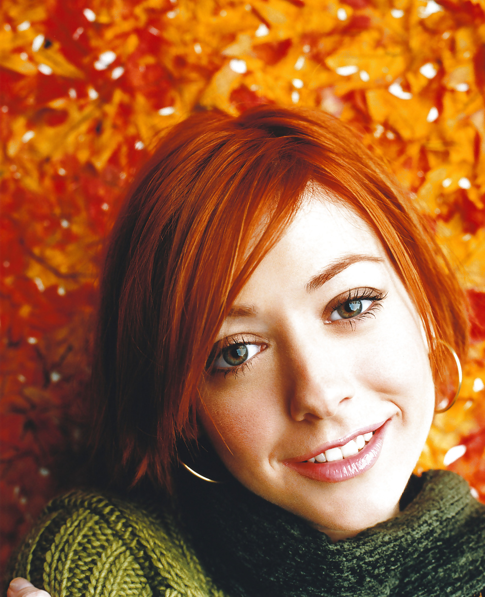 Alyson Hannigan #25614912