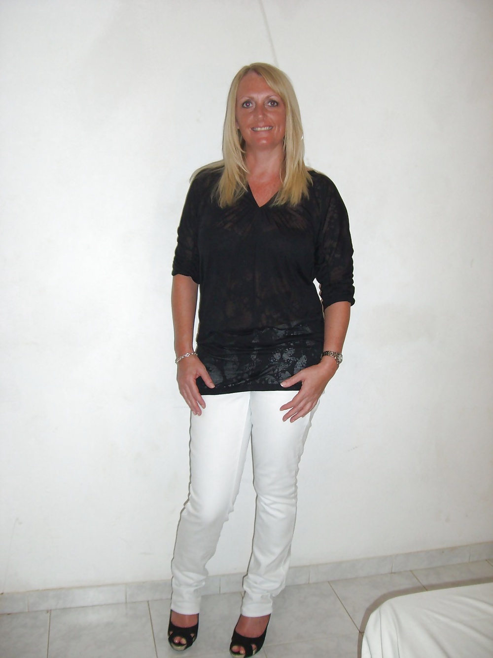 Rubia milf diane
 #26743597