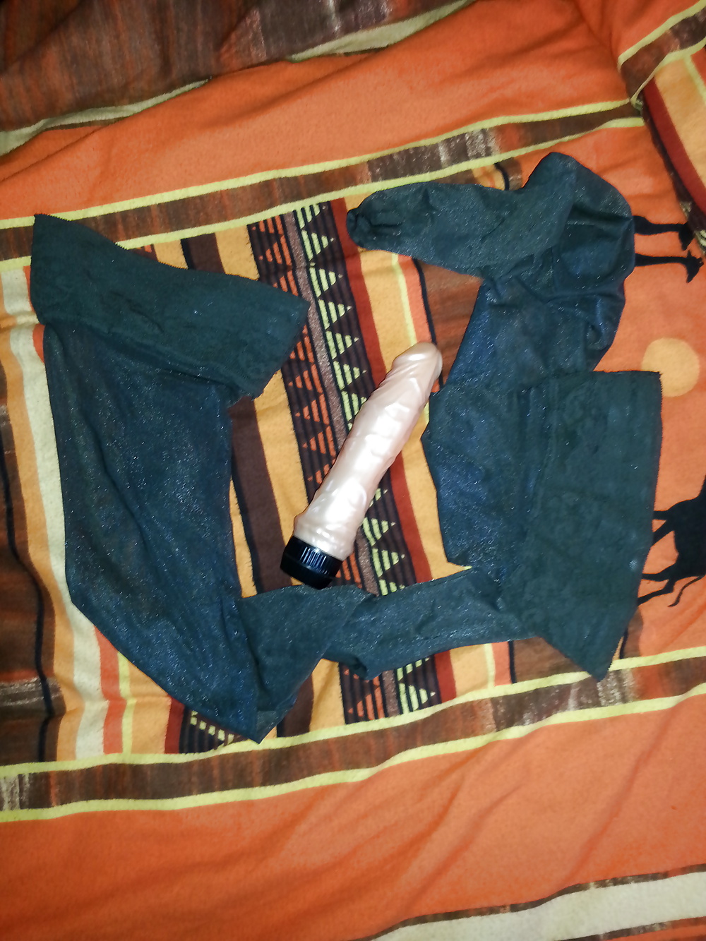 典型的な女性とクリスマス :-)
 #39916101