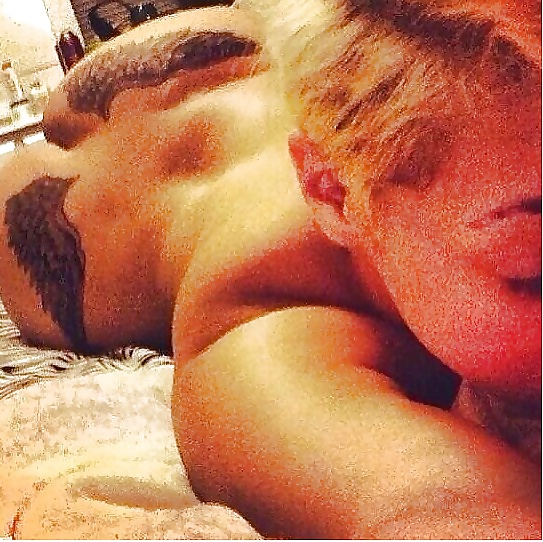 Miley Ray Cyrus Instagram #27927956