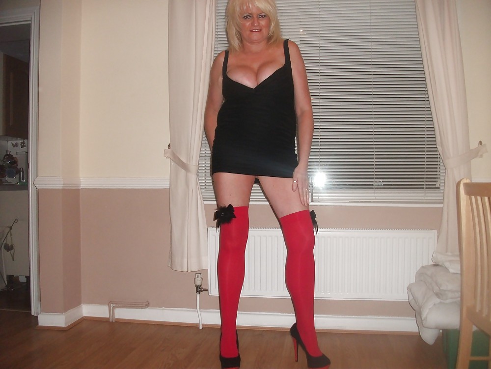 UK Amateur Slut Milf Samantha 46 #24878192