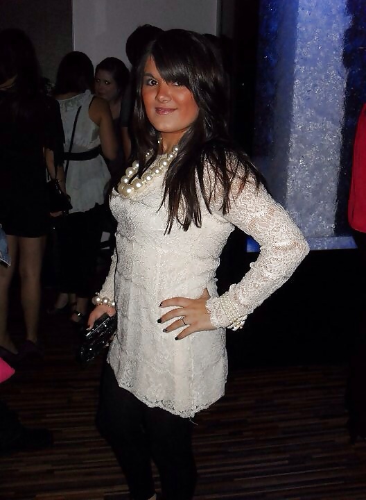 ファム
 #27228606