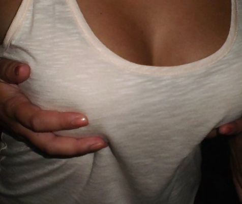 デンマークの少女たち-227-228-濡れたTシャツの胸を触られる 
 #33483531