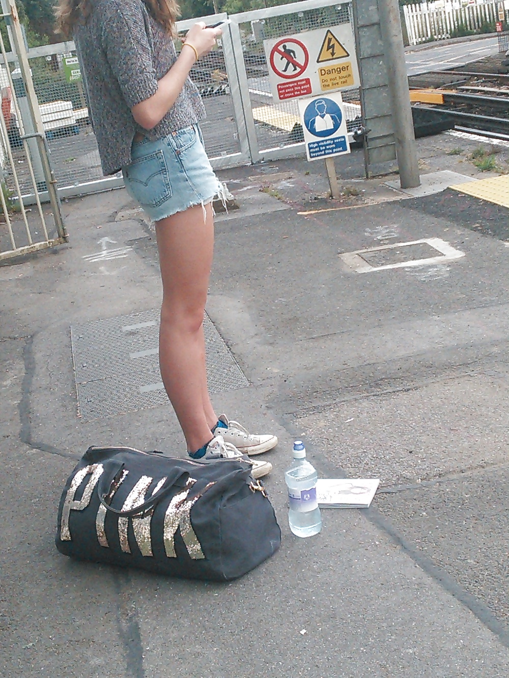 Londonperv's candids 2014 - june vol 10 (train perving)
 #27163460