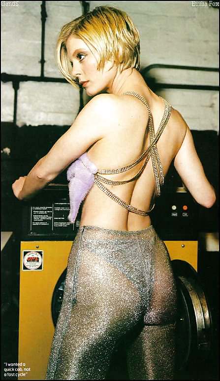 Emilia fox
 #35695152