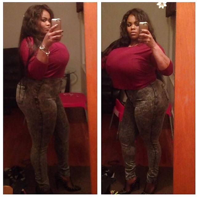 Todo tipo de tetas 10
 #26521096