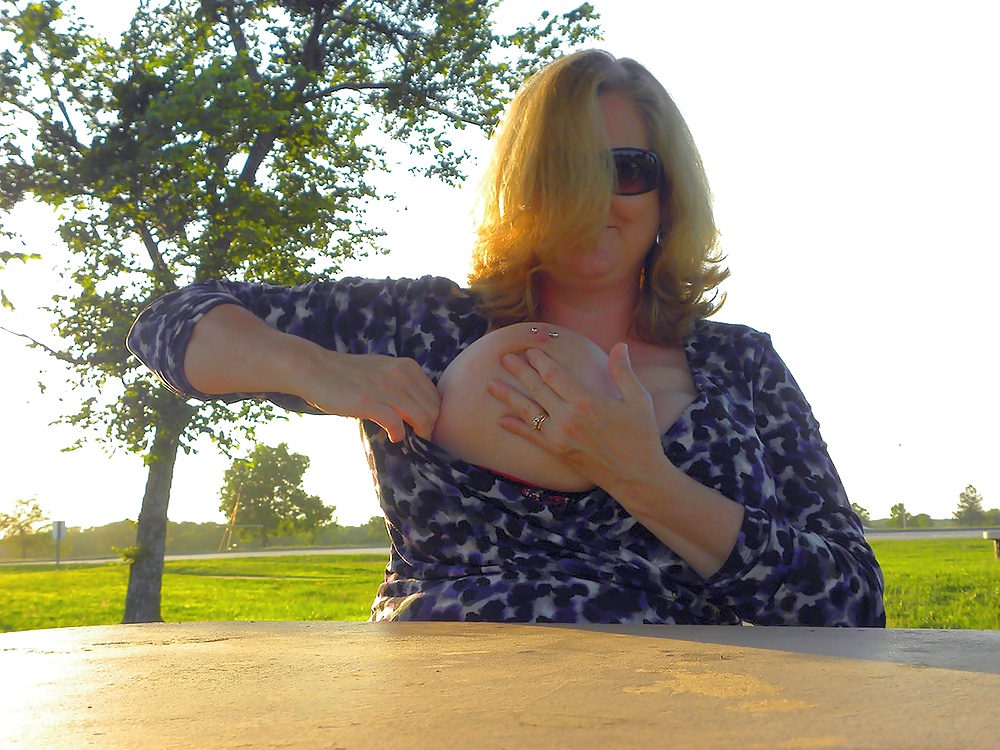 Todo tipo de tetas 10
 #26521341