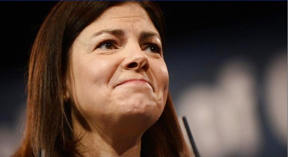 It's so good jerking off to conservative Kelly Ayotte #35039611