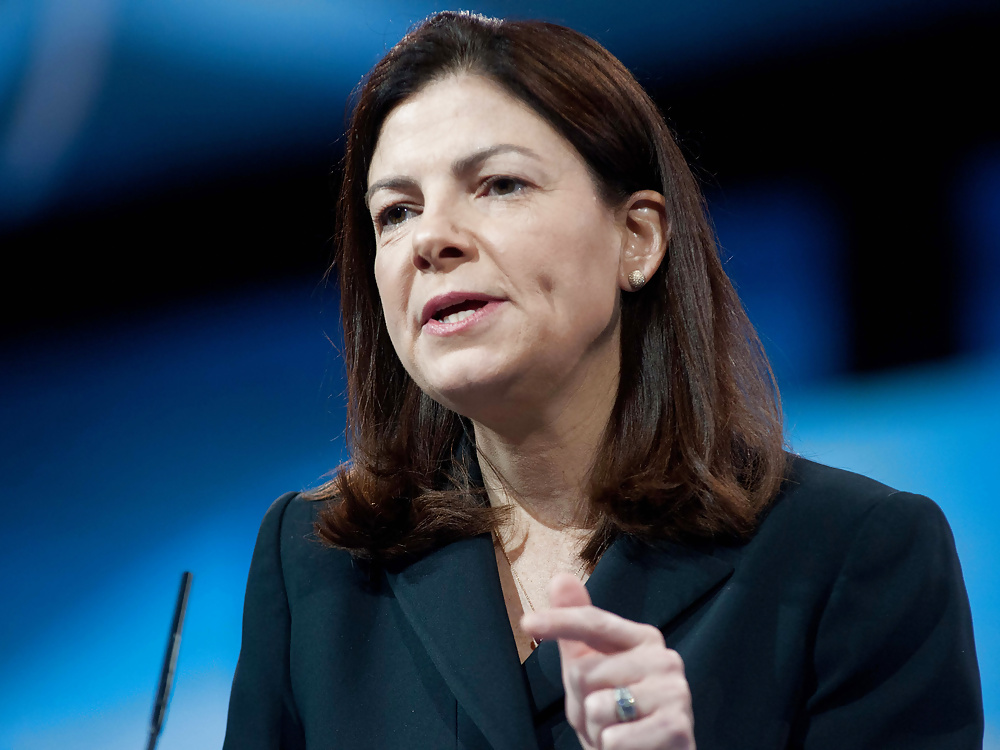 It's so good jerking off to conservative Kelly Ayotte #35039673