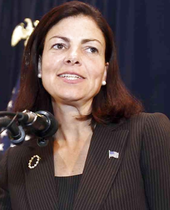 It's so good jerking off to conservative Kelly Ayotte #35039698