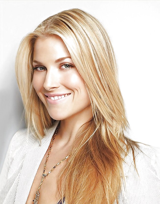 Ali Larter #23302364