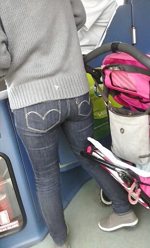 Tight levi's jeans candido sul bus
 #29037000