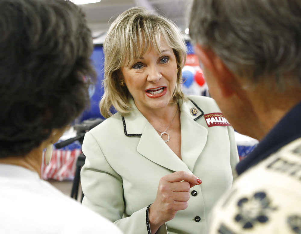 I love jerking off to Conservative Mary Fallin #36361698