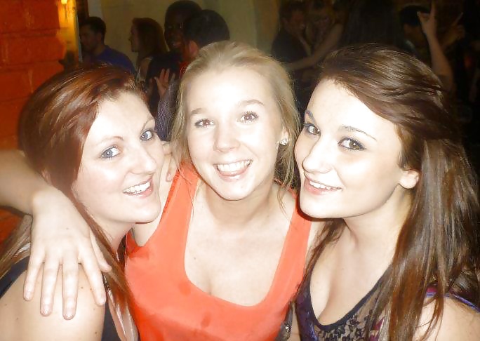 フェイスブックガール: gemma
 #38934616