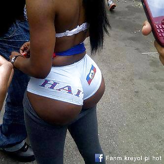 Haiti VS Santo-Domingo.