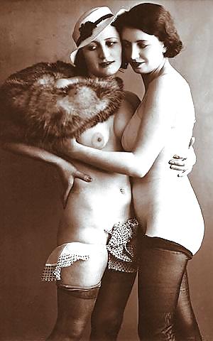 Vintage Erotic - Lesbians #23285010