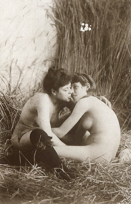 Vintage Erotic - Lesbians #23285121