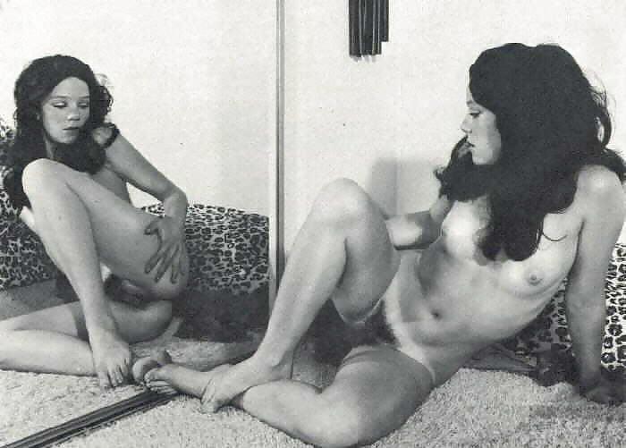 Vintage Erotic - Lesbians #23285153