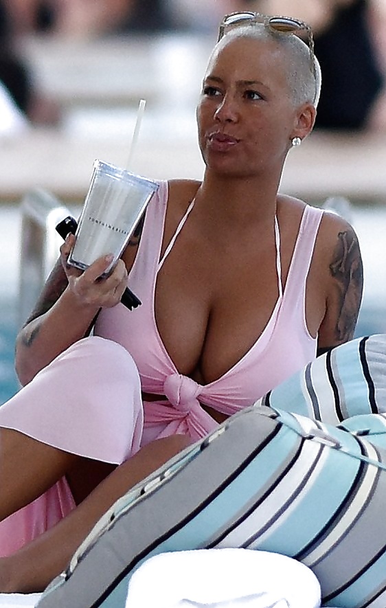 Amber Rose & Blac Chyna - Tits & ASS on Miami Beach - Ameman #40979904
