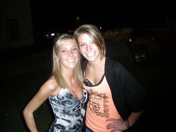 Facebook Jugendliche 14 #28908517