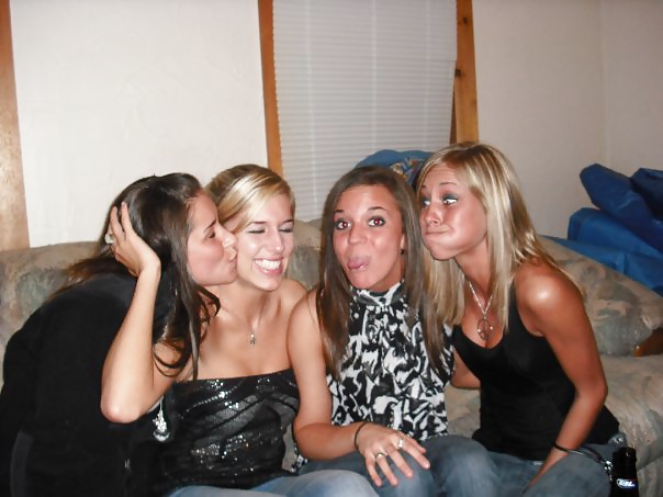 Facebook Jugendliche 14 #28908519