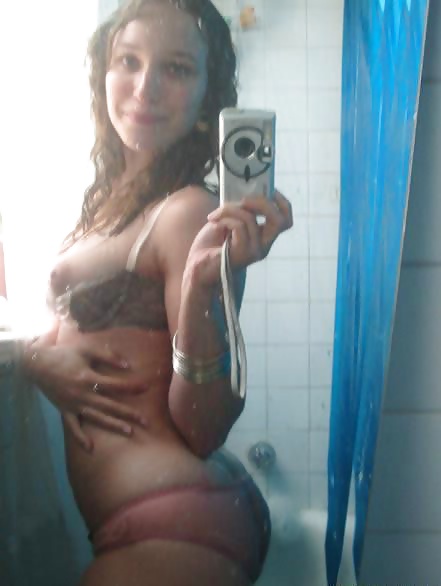 Simplemente jóvenes con coño y tetas: autofotos calientes 51
 #28717923