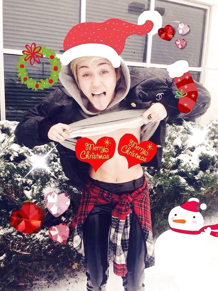 Miley Cyrus - Merry Christmas #36157291