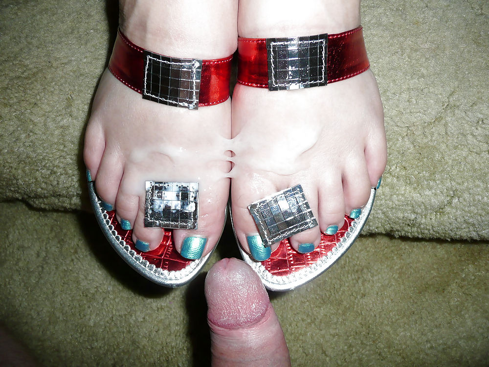 Trabajo con sandalias
 #37678208