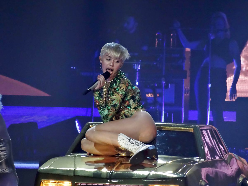 Miley Cyrus Bangerz Tour Bilder #35209570