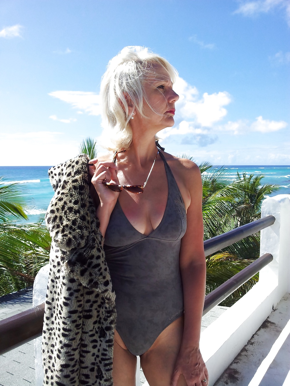 ワイニグブルート
 #40032092