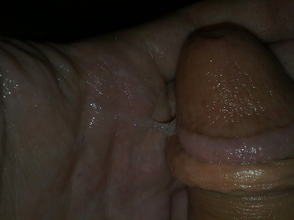 La primera gota....preseminal
 #26176428