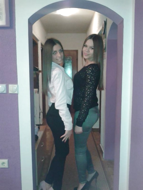 Sexy Serbisches Mädchen 34 #29748906