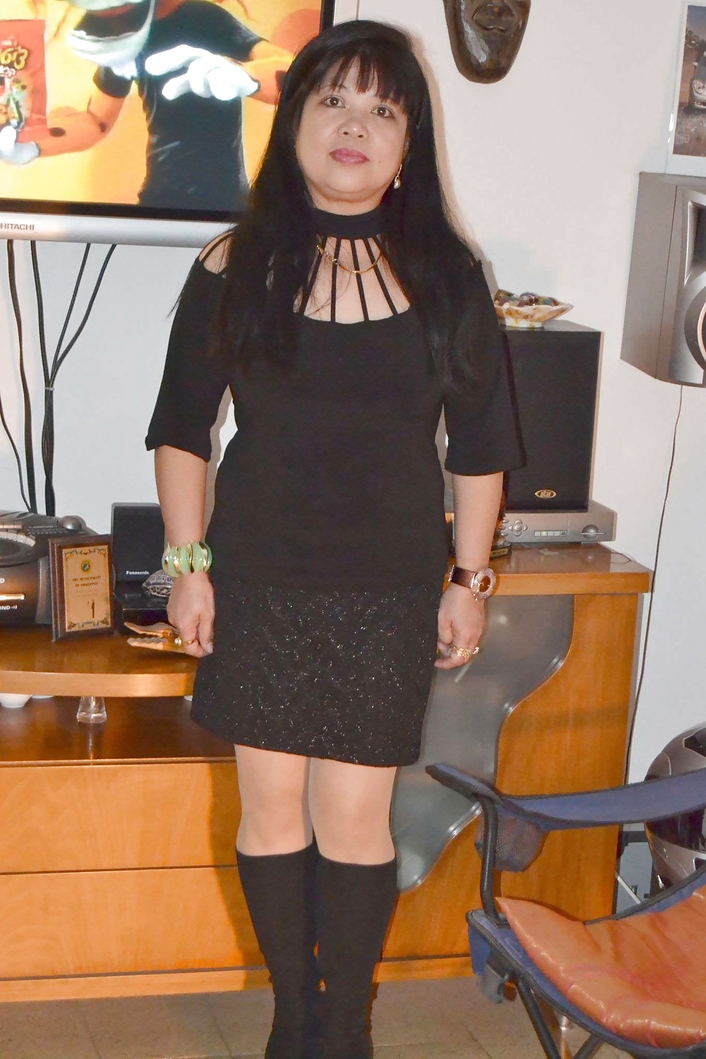 熟女 1--。
 #29786372