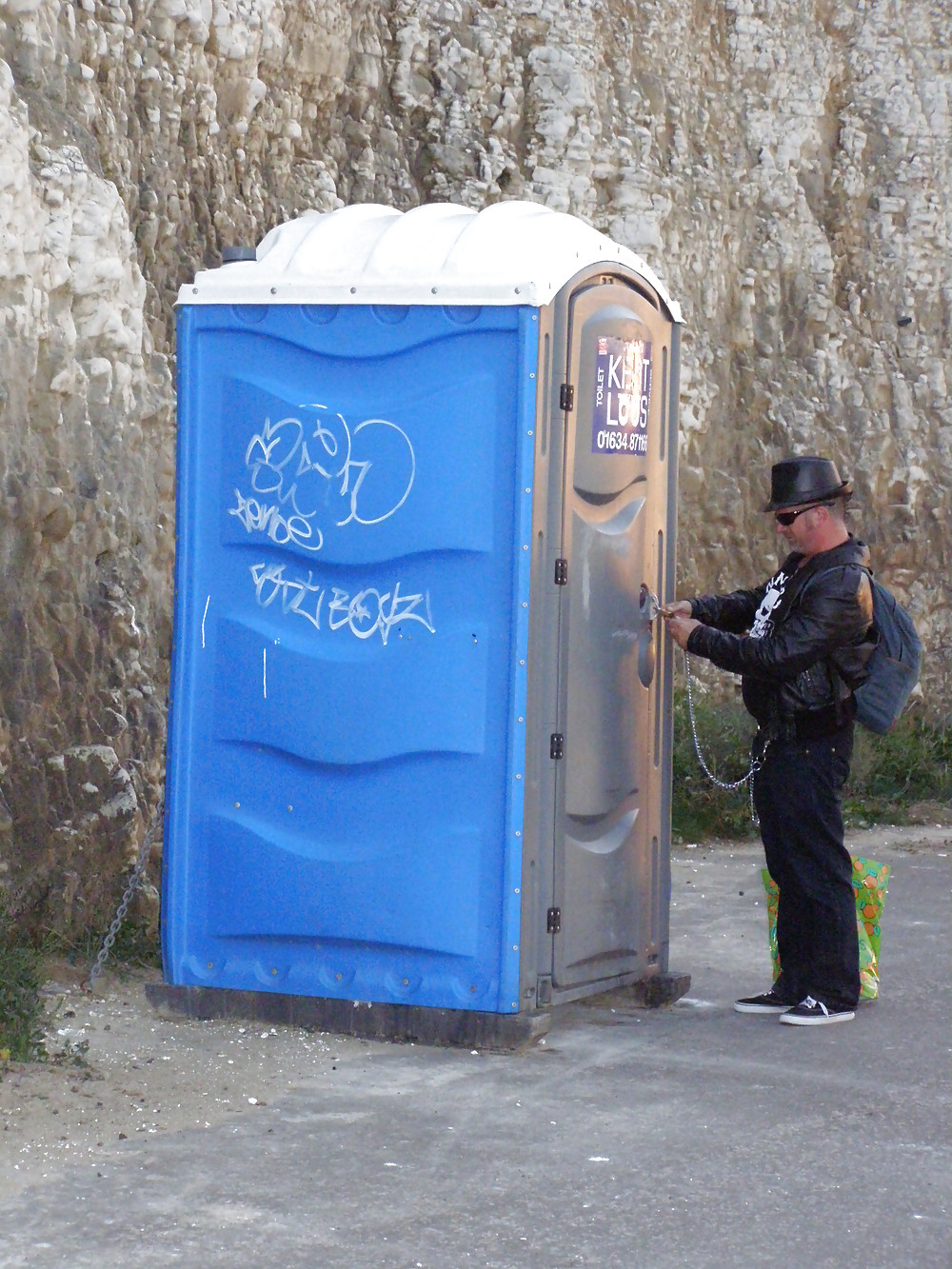The new doctor poo, entering his Tardis #37275869