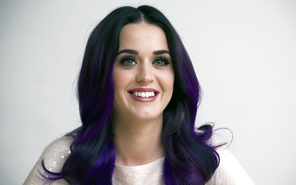 Katy Perry #24413617
