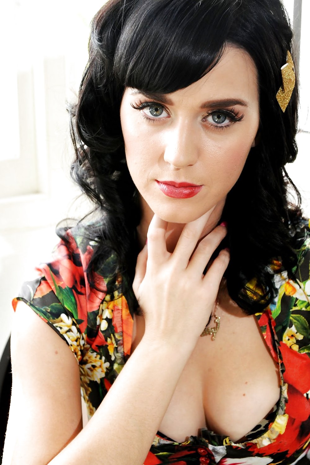 Katy Perry #24413636