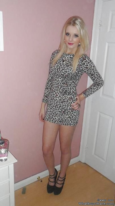 Hotties en vestidos 8
 #41095327